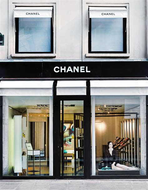 maison chanel parigi|Chanel ouvre les portes de sa toute première maison de Beauté .